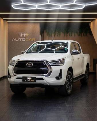 TOYOTA HILUX 2.7 VVT-i FLEX CD SR 4X2 AUTOMÁTICO